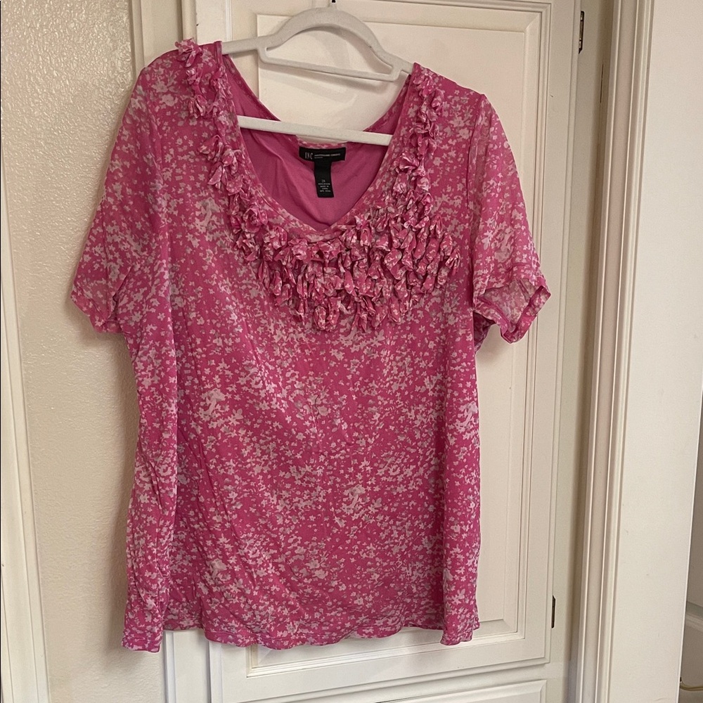 Pink and White Floral Ruffle Blouse